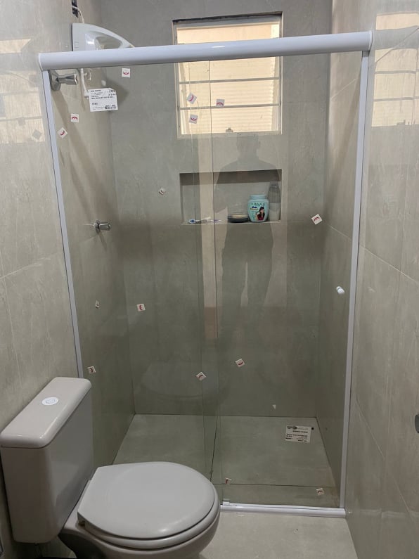 serviço de Box em Banheiro vidraçaria na região de Sorocaba
