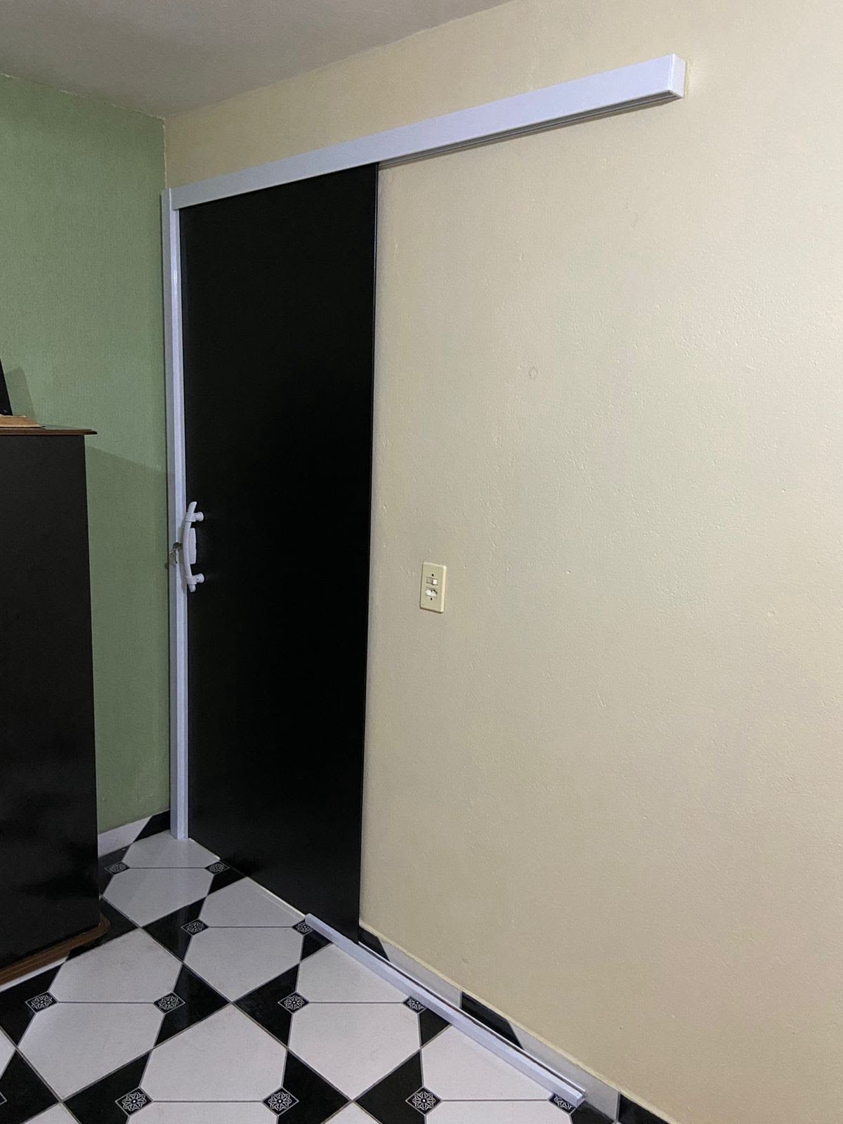 Porta de correr na região de Sorocaba